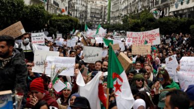 Photo of الجزائر: عودة الاحتجاجات إلى الشوارع