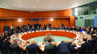 Photo of محلل سياسي: مخرجات مؤتمر برلين لن تحلّ الأزمة في ليبيا