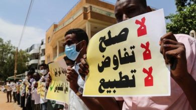 Photo of تواصل التنديد بإقدام السودان على التطبيع مع الإحتلال الإسرائيلي