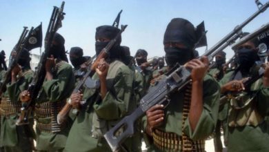 Photo of حركة الشباب تشن هجوما كبيرا بوسط الصومال وإعدام 3 من عناصرها