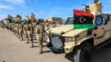 Photo of الجيش الوطني الليبي يحكم سيطرته على معسكر المغاوير في أوباري