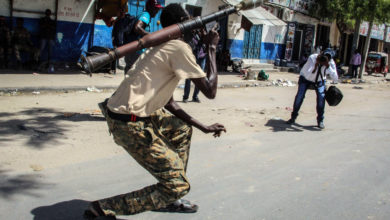 Photo of الصومال بين مأزق السياسة والتوتر الأمني