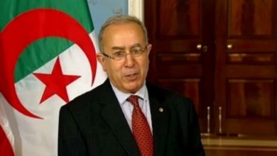 Photo of الجزائر تؤكد ضرورة التمسك بمبادئ حركة عدم الإنحياز