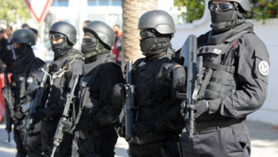 Photo of سلطات الأمن التونسية تنجح في تفكيك خلية نسائية والقبض على عنصرين تكفيريين