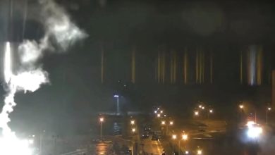 Photo of القوات الروسية تسيطر بشكل كامل على محطة زابوريجيا النووية بأوكرانيا