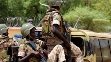 Photo of مقتل 15 جندياً حكوميا ونحو ثلاثين إرهابيًا في مالي