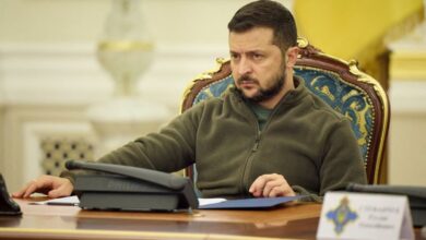 Photo of مهزلة أوروبا.. حكام ضعفاء دمى في يد أمريكا