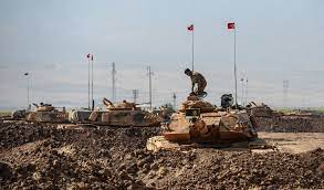 Photo of قصف قاعدة زليكان التركية في العراق بصواريخ غراد