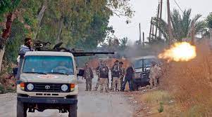 Photo of اشتباكات بالأسلحة الثقيلة غرب العاصمة الليبية