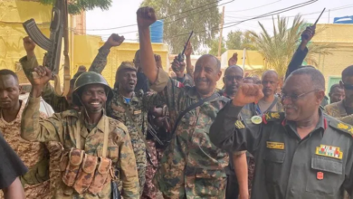 Photo of الجيش السوداني يعلق مشاركته في محادثات جدة