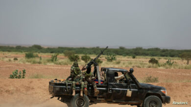 Photo of مقتل 17 جنديا نيجريا في هجوم مسلح قرب حدود مالي