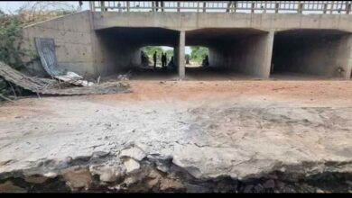 Photo of قذيفة مدفعية تقتل أكثر من 40 شخصًا احتموا بجسر في نيالا