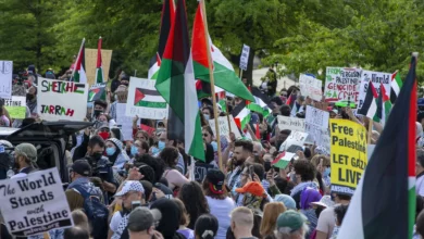 Photo of الغرب المنافق يكيل بمكيالين: رفض ألمانيا منح تراخيص لتظاهرات مؤيدة لفلسطين