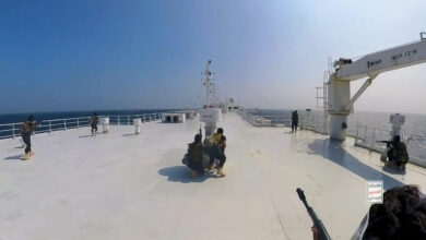 Photo of الحوثيون يهددون بتوسيع نطاق العمليات العسكرية ضد السفن الإسرائيلية