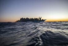Photo of في أحدث كارثة غرق لمهاجرين: انتشال19 مهاجرا قبالة سواحل صفاقس