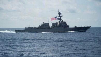 Photo of الصين تُبعد سفينة عسكرية أمريكية من بحر الصين الجنوبي