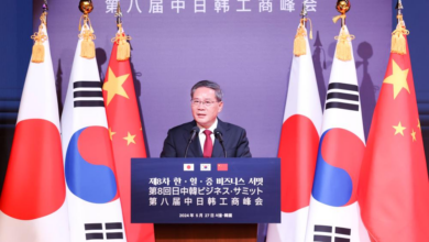 Photo of رئيس مجلس الدولة الصيني يحث الصين واليابان وكوريا الجنوبية على رفض الإرباك الخارجي