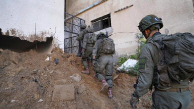 Photo of الجيش الإسرائيلي يعلن العثور على جثث ثلاثة رهائن في رفح