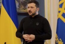 Photo of Zelenskyy Signals Willingness to Step Down for Peace and NATO Membership