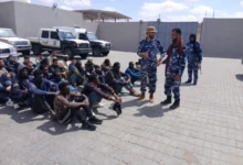 Photo of اتهامات متبادلة ونفي رسمي ومطالب بالتحقيق في شبهة صفقة لترحيل مهاجرين من أمريكا إلى ليبيا