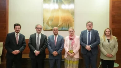Photo of الاتحاد الأوروبي يعتزم تشديد موقفه تجاه الحوثيين ويبحث مع الحكومة اليمنية أولويات التعاون والمساعدات