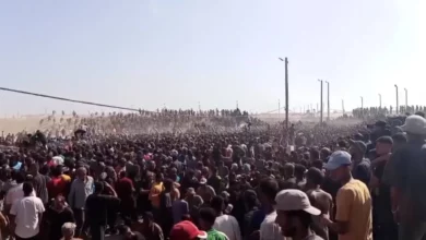 Photo of توقيف مؤقت لتوزيع المساعدات في غزة بعد سقوط ضحايا والفوضى تكشف عجز النظام الجديد