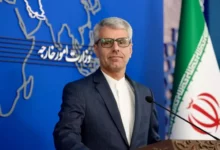 Photo of طهران تترقّب موقف عُمان لتحديد موعد الجولة الجديدة من مفاوضات النووي مع واشنطن
